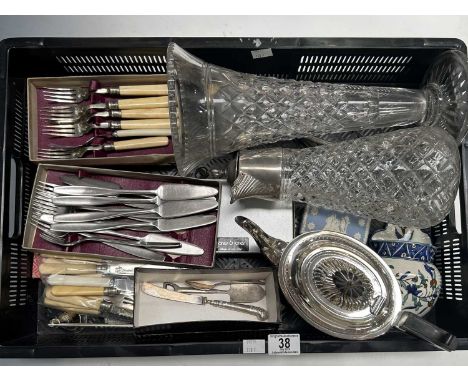 A small quantity of mid-century stainless steel Elkington cutlery, together with a white metal set of spoons stamped Italy, t