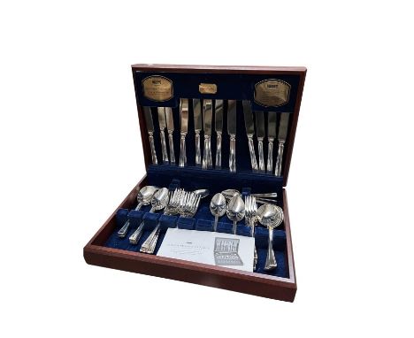 A Viners Buxton silver plated canteen of knives, forks, soup spoons, tea spoons, table spoons etc (1)