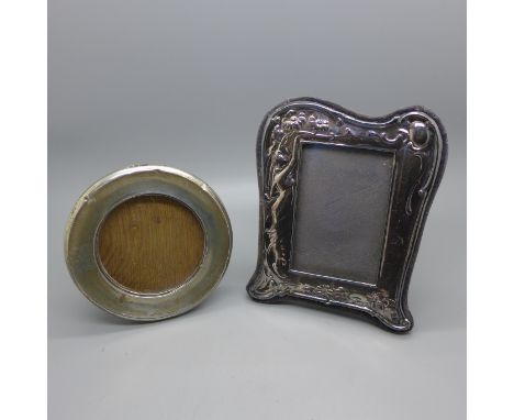 Two silver photograph frames, Art Nouveau style 10.5cm x 13cm 