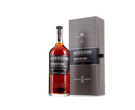 AUCHENTOSHAN 2004 DISTILLERY CASK #933 LOWLAND SINGLE MALT Auchentoshan is part of a small minority of Scottish distilleries,