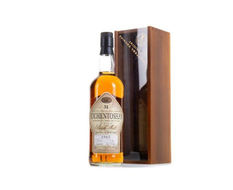 AUCHENTOSHAN 1965 31 YEAR OLD SINGLE CASK #2144 LOWLAND SINGLE MALT Auchentoshan is part of a small minority of Scottish dist