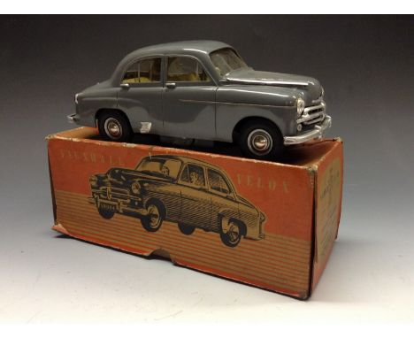 Victory Models 1/18 scale plastic and battery operated Vauxhall Velox, pale grey body, mustard yellow interior
