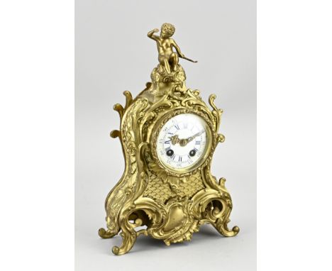 Antique French table clock made of brass, with Amor. Circa 1890. Eight-day movement, half-hourly striking, spring pendulum. D