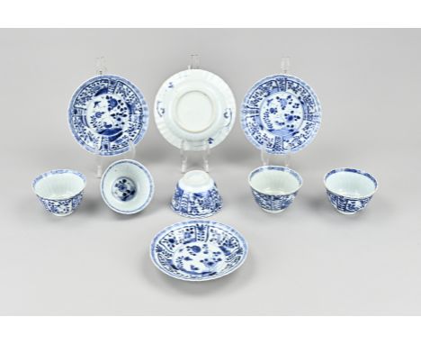 Lot of 18th century Chinese porcelain cups + saucers. 5x cup + 4x saucer. In good condition, only edge frit. Dimensions: 6.5 