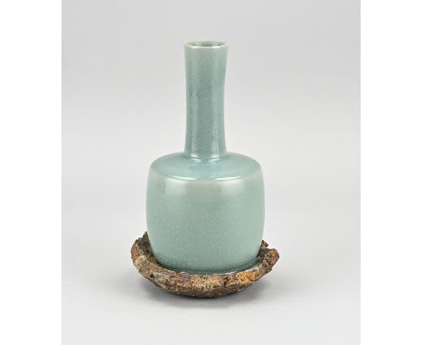 Chinese porcelain celadon pipe vase. Vase is glued on a terracotta base. Dimensions: H 20.5 cm. In good condition.