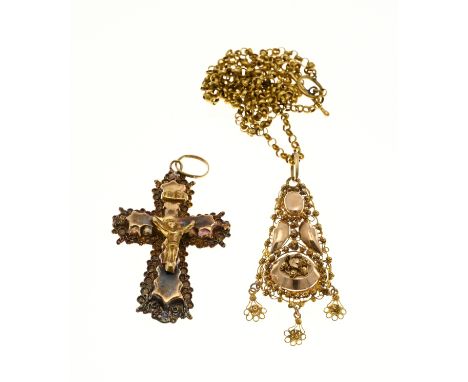Gold necklace and pendants, 585/000, with filigree. Fine jacket necklace with capitol stick. The necklace has a pear-shaped p