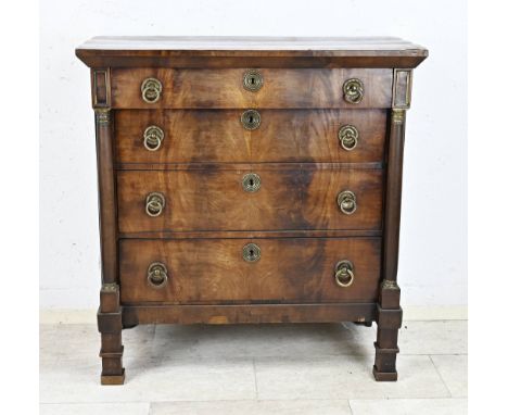 Dutch mahogany 4-drawer chest of drawers, with full columns and brass capitels. Empire. Light veneer damage. Dimensions: 106 