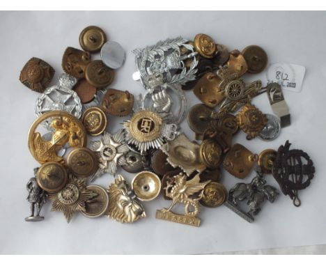Bag of badges, button etc.