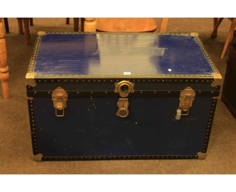 Vintage cabin trunk