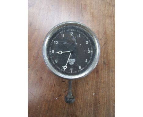 A Smiths dash clock