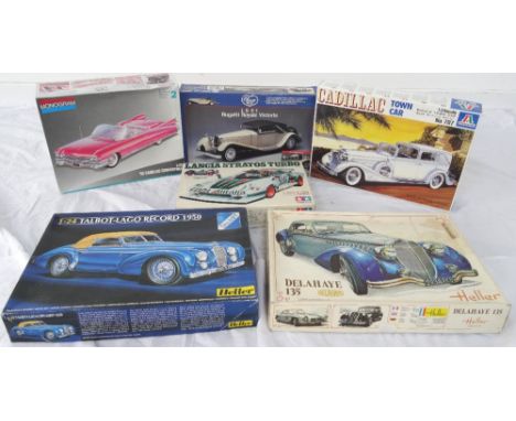SELECTION OF VARIOUS MODEL KITSincluding a Heller 1/24 scale Talbot-Lago Record 1950 motor car, Hellar 1/24 scale Delahaye 13