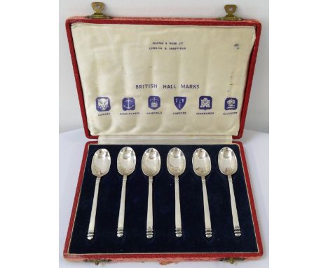 SET OF SIX ELIZABETH II 'MAPPIN & WEBB' SILVER TEA SPOONSrepresenting the British Hall Marks of London, Birmingham, Sheffield