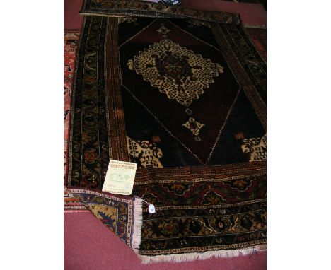 Turkish handmade carpet with geometric border - 276cm x 158cm - with certificate 