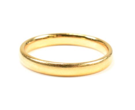 A hallmarked 22ct gold band ring. The 22ct yellow gold hallmarked for Birmingham, 1949. Maker's mark GG&amp;S. Size I.5.&nbsp