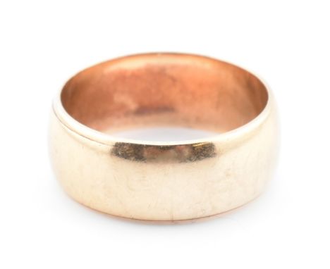 A hallmarked 9ct gold band ring. The 9ct yellow gold band ring hallmarked for London, 1962. Maker's mark BW&amp;S Ltd.&nbsp;S