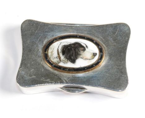 A silver and enamel snuff box, A &amp; J Zimmerman, Birmingham 1921, the cover set with an enamel roundel of a dog's head, 5c