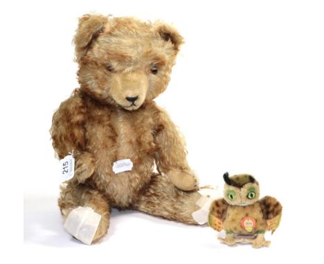 A Steiff owl; and a teddy bear with growler (2) 