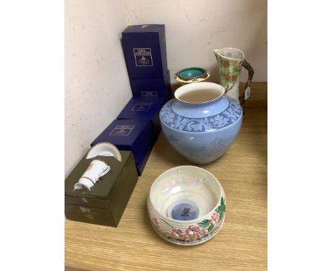   A quantity of mixed ceramics to include Worcester, Wedgwood, Copenhagen etc.