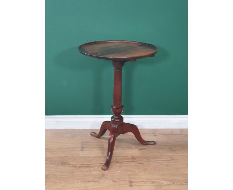 A Georgian mahogany Pillar Table with dished circular top on gun barrel turned column and tripod base, 18in diam 