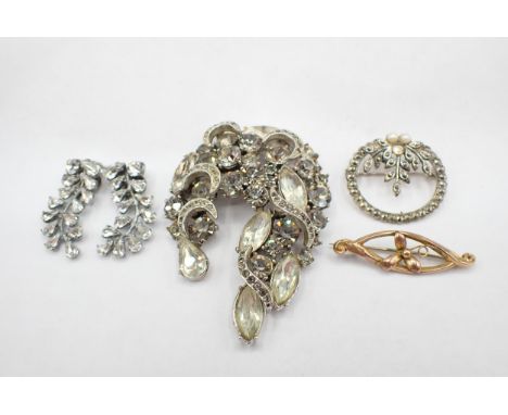A pair of vintage paste-set Ear Clips, a large paste-set Brooch, a Brooch set marcasite and faux pearls and a small Brooch ma