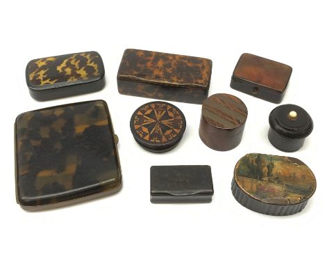 A group of snuff and other small boxes boxes, to include a 19th century papier-mâché example with printed landscape to the hi