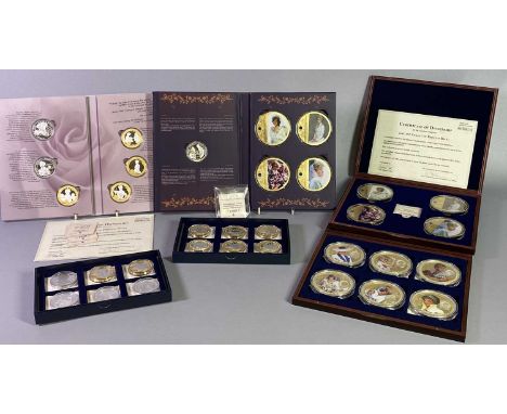 WINDSOR MINT COINS COLLECTION PRINCESS DIANA - to include a cased set of four Giant Strike Portraits of a Princess, 7cm diame