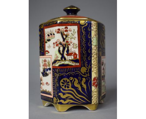 A Masons "Double Landscape" Hexagonal Tea Caddy with Lid, 15cm high 