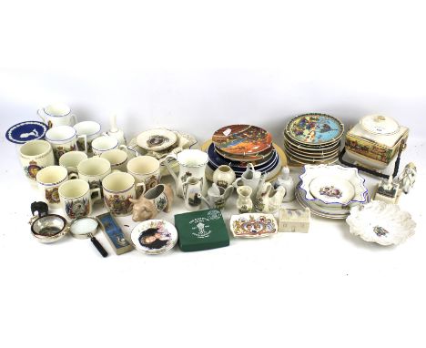A quantity of assorted china ornaments and collectables. Range of ornaments noting Glasgow with selection of Poole collectors