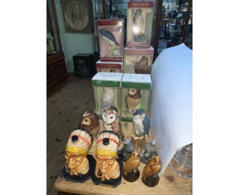 Collection of ceramic whisky decanters including Whyte and Mackay, Royal Doulton boxed Birds of Prey and Scottish Owls, pair 