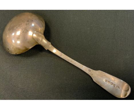 A George IV silver sauce ladle, London 1828, 57.4g gross 