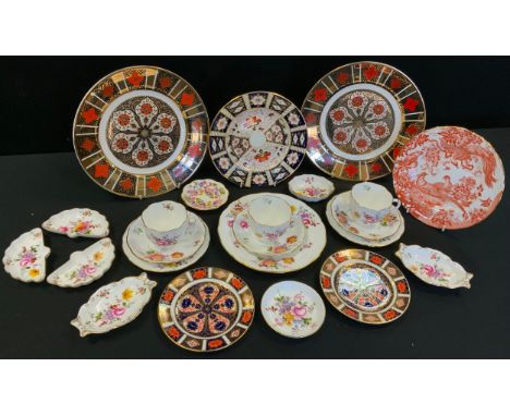 Royal Crown Derby 1128 pattern side plates;  Posies trinket dishes and teaware;  Burtondale dinner plates; etc 