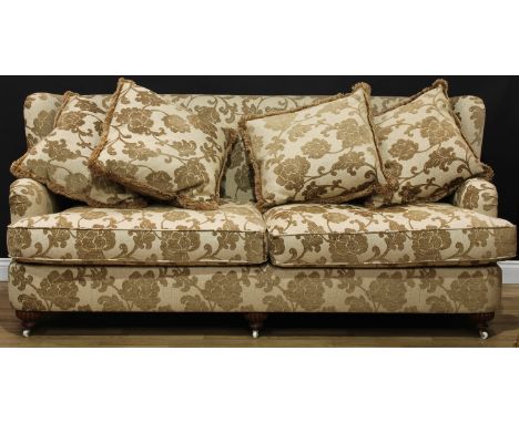 A contemporary Art Forma sofa, 101cm high, 226cm wide, the seat 188cm wide and 65cm deep 