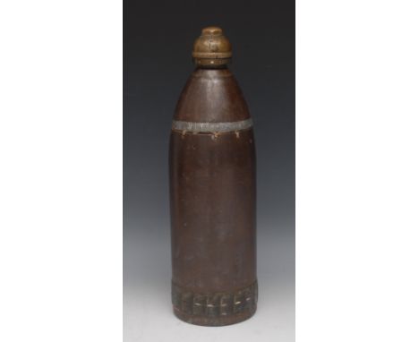 WW1 - a 5" shell and timer, for a Mk IV Ordnance QF 18-pounder, 42cm high, c.1916
