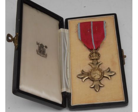 Medal, Officer of the Order of the British Empire (OBE-Military) & Award Scroll - Wing Commander, RAF, OBE (Military), 2nd ty