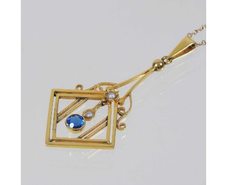 A 9 carat gold Art Deco pendant necklace, set with split pearls, on a fine chainCondition report: No visible damage, repairs 