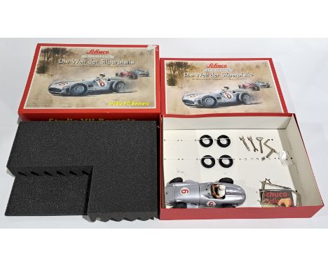 Schuco Studio VII Mercedes-Benz W 196 Bausatz mit Fahrerfigur 06041&nbsp;boxed.&nbsp;&nbsp; Although unchecked for completene