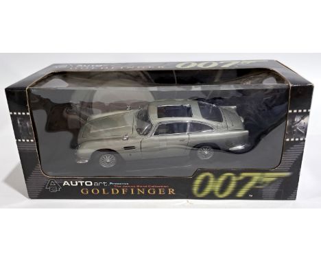 Auto Art 1/18th scale Aston Martin DB5 "Goldfinger" James Bond 007 Collection. Although unchecked for completeness condition 