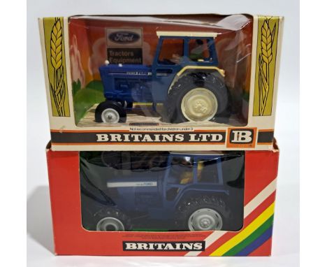 Britains 9524 Ford Tractor Equipment &amp; 9523 Ford TW20 Tractor, a boxed pair. Although unchecked for completeness&nbsp;con