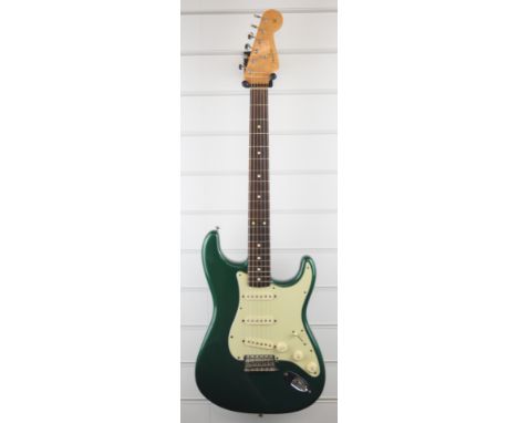 Fender Stratocaster USA Vintage Hot rod '62 electric guitar, in Sherwood green with alder body, maple neck and rosewood fretb