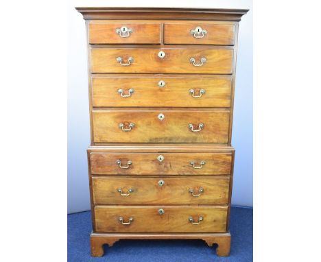 Georgian mahogany chest on chest of two over six graduated drawers, with shaped pediment, raised on bracket feet, W101 x D53 