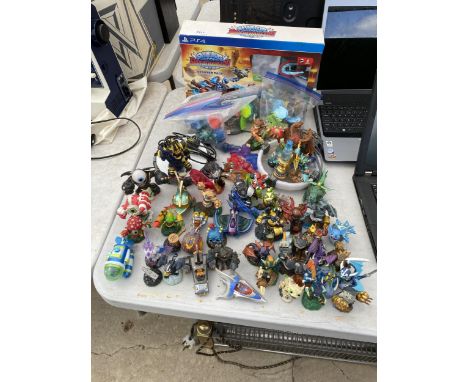A LARGE COLLECTION OF PS4 SKYLANDERS FIGURES 