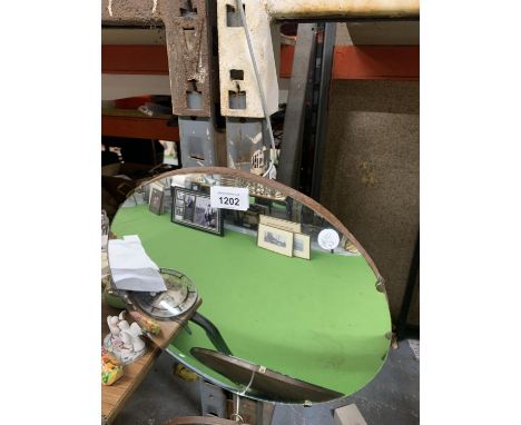 A VINTAGE FRAMELESS ROUND CONVEX MIRROR, DIAMETER 36CM 