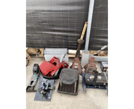A LARGE ASSORTMENT OF TOOLS TO INCLUDE AXEL STANDS AND JACKS ETC 