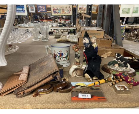 A MIXED LOT TO INCLUDE A GOEBEL FIGURE - A/F, CAT AND DOG FIGURE, STAFFORDSHIRE FIGURE, CERAMIC TANKARD, ETC 