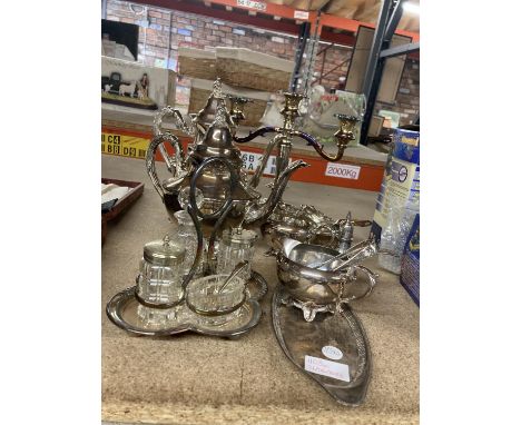 A GROUP OF VINTAGE SILVER PLATED ITEMS, TEA SET ETC 