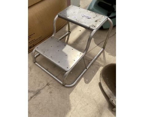 AN ALUMINIUM CARAVAN STEP 