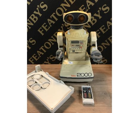 TOMY OMNIBOT 2000 remote control robot (as seen)