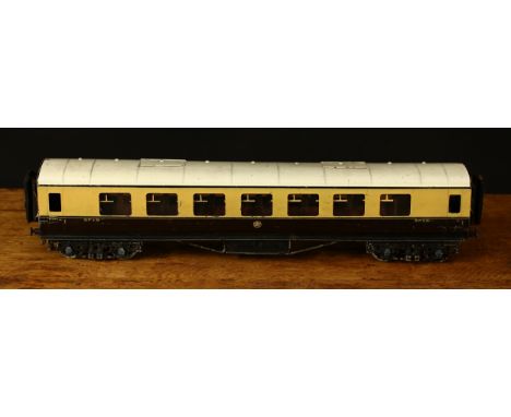 An Edward Exley &amp; Co. O Gauge GWR eight wheel passenger coach, GWR chocolate and cream body with white roof, First, No.37