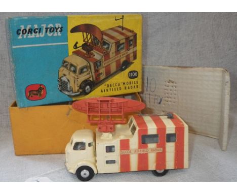 CORGI MAJOR TOYS; A 'DECCA' MOBILE AIRFIELD RADAR (1106) a few light scuffs, with original box and packaging