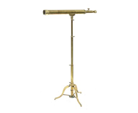 Brass tripod telescope, unmarked.  Length 74 cm, height +/- 116 cm.